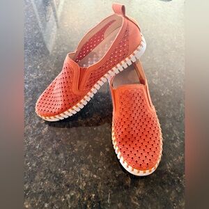 ILSE JACOBSEN Hornbaek Slip-on Laser Cut Loafers Womens 37